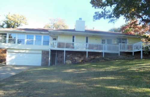 1421 W Bayshore Drive