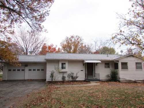 10 Overhill Dr