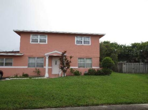 5201 NW 12 CT
