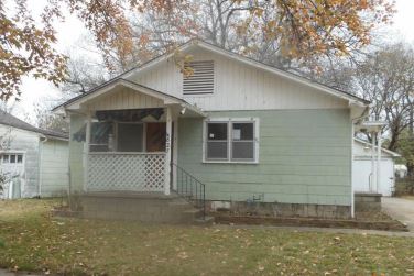 827 S Choctaw Ave