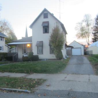 424 Race St