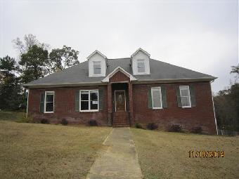 401 Still Oaks Circle