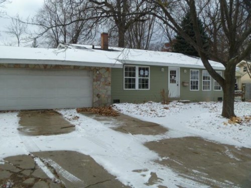 1000 Adams Ct