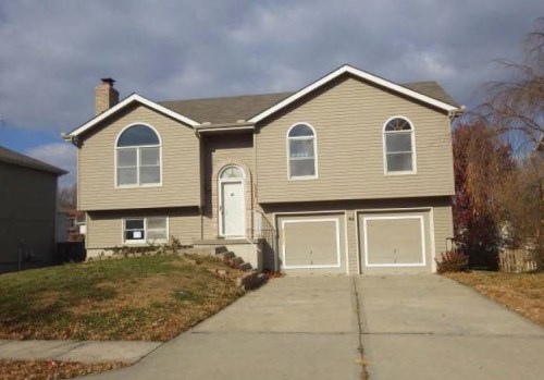 9800 NW 87th St