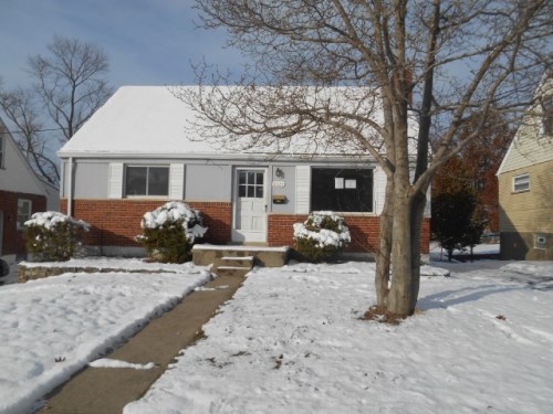 8323 Firshade Ter