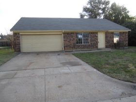 2703 Casa Blanca Ct S