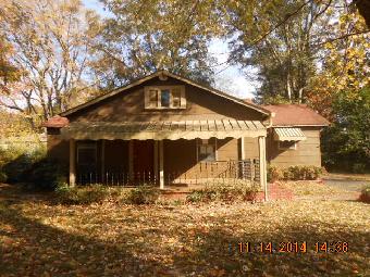 1490 Lilly Lane