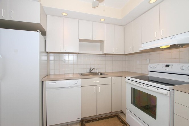 1400 SW 27 AV # 606