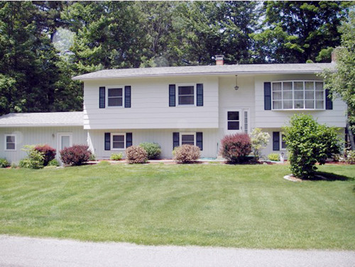 16 Lamplight Lane