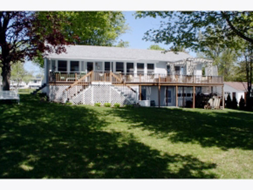 390 South Street