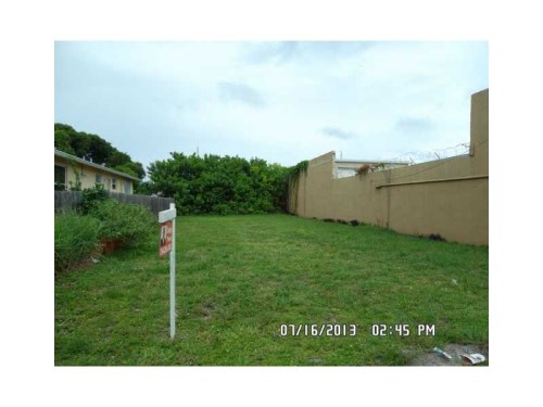 304 NW 2 AV