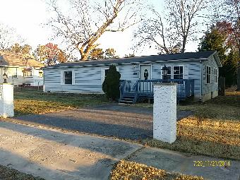 810 Spruce Ave