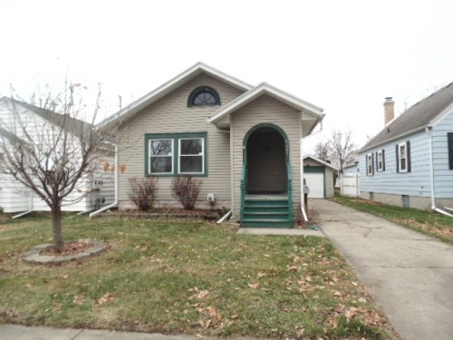 2341 Lyons Ave