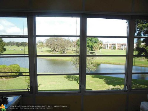 1020 Country Club Dr # 303