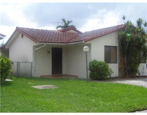 6817 SW 106 CT