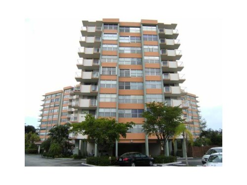 1300 NE MIAMI GARDENS DR # 719E