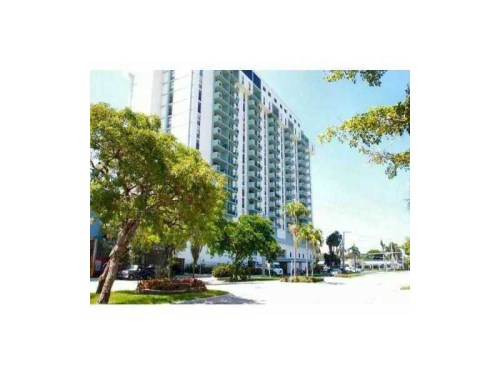 13499 BISCAYNE BL # 606