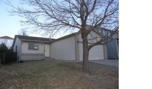 5893 Bow River Dr