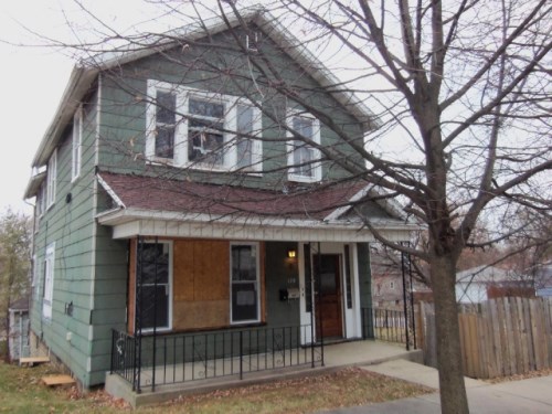 120 Comstock Street