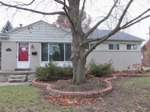 23899 Colchester Dr
