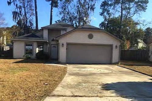 8 Saint Ives Ct