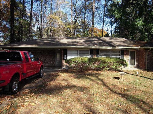 1600 Folkstone Drive