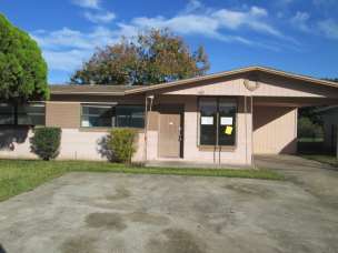 465 Sunny View Cir