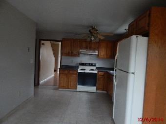 24 Coggswell St