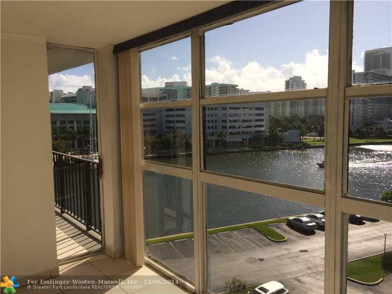400 Leslie Dr # 616