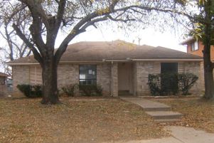 4121 Cochise Dr