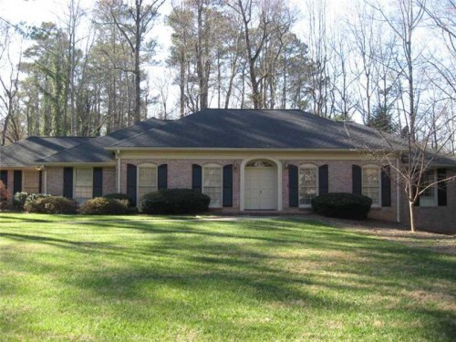 6130 Rivercliffe Drive