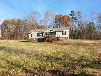 213 Whispering Oaks Dr
