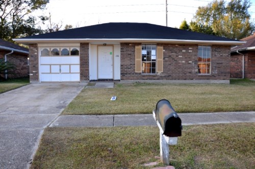 1701 Yorktowne Dr