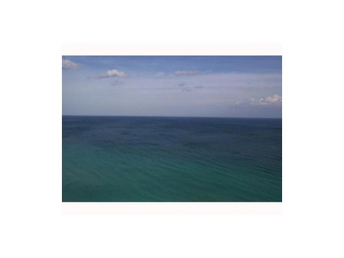 3140 OCEAN DR # 2405