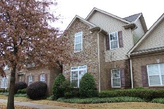1709 Rushing Wood Dr NW