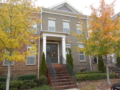 222 Alderwood Pt NE