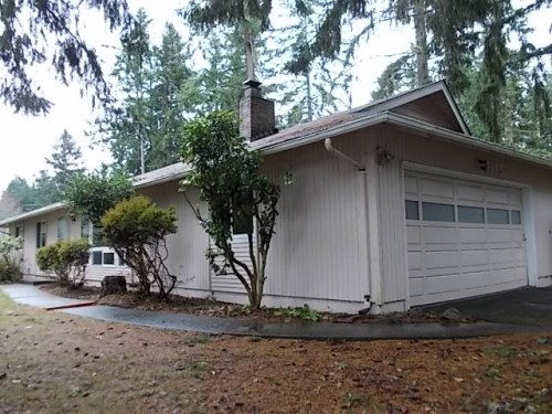 7115 Sierra Dr SE