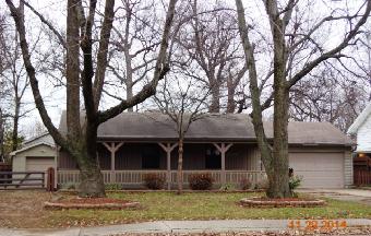 1210 Akin Dr