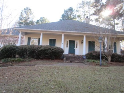 107 Foxchase Drive