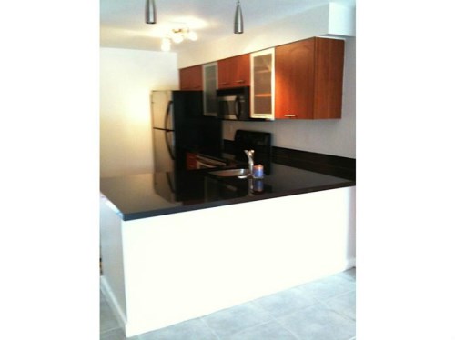 750 NE 64 ST # B300