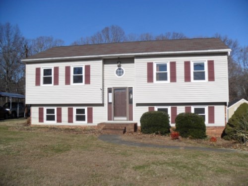 3227 Gumtree Rd