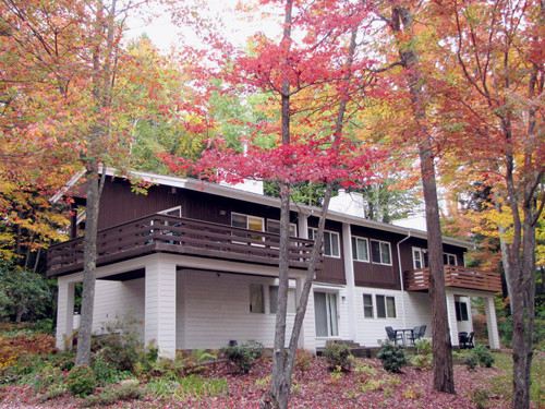 5785 Mountain