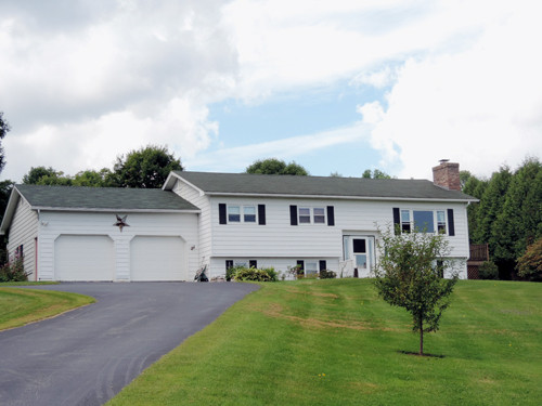 3117 Lake Rd.