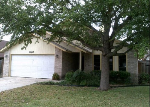 6130 Feather Crest Ln