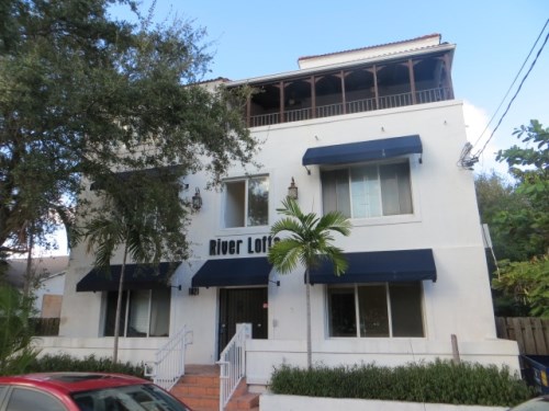 1021 NW 3rd St Apt 204