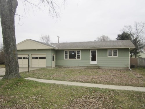 1279 W Broadway Ave