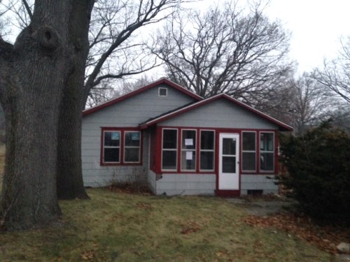 1132 E Broadway Ave