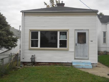 1035 E Saint Catherine St