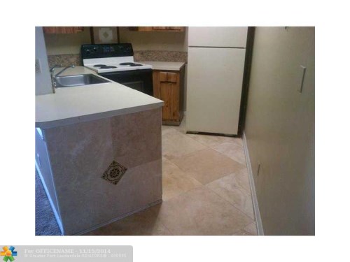 210 LAKE POINTE DR # 309