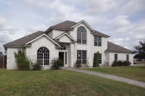13902 Riverway Dr